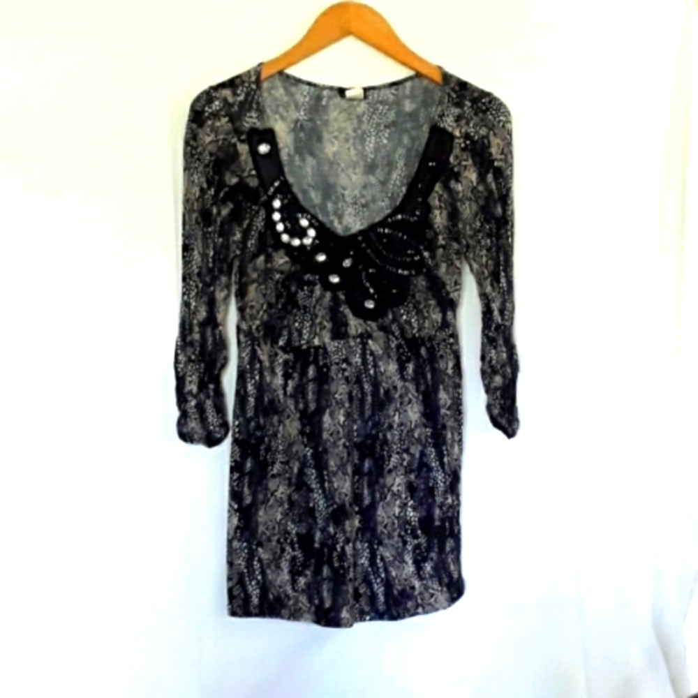 Daytrip Embellished Snake Skin Print Black and White Top Small